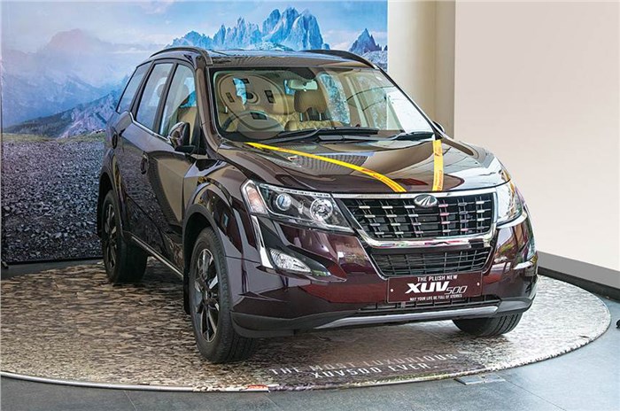 Upto Rs 2.63 lakh off on Mahindra XUV500 this month